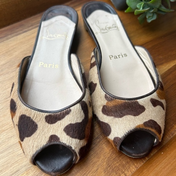 Christian Louboutin Animal Print Calf Hair Slides Sandals | Size 36 US 6 w/ Box - Picture 9 of 15